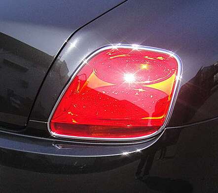 Cubiertas de luces traseras cromadas IDFR 1-BT601-02C para Bentley Continental GT 2DR 2003-2013